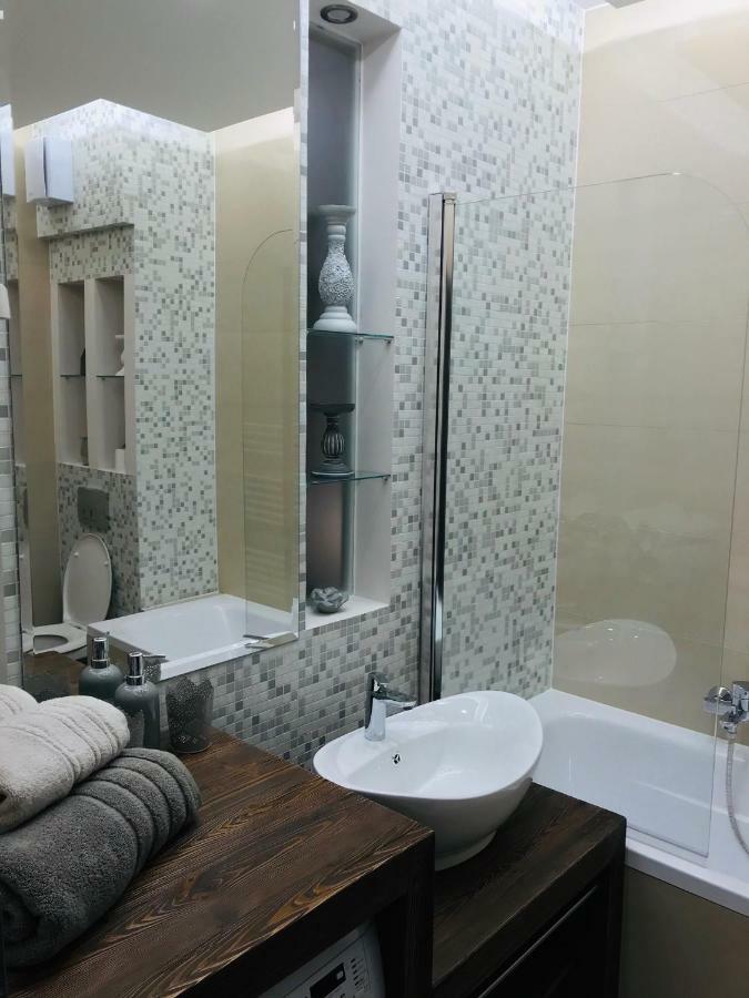 Orient Suite Sárvár Esterno foto