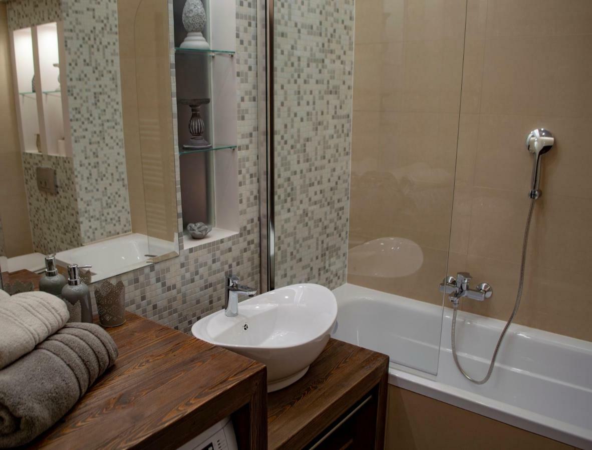 Orient Suite Sárvár Esterno foto