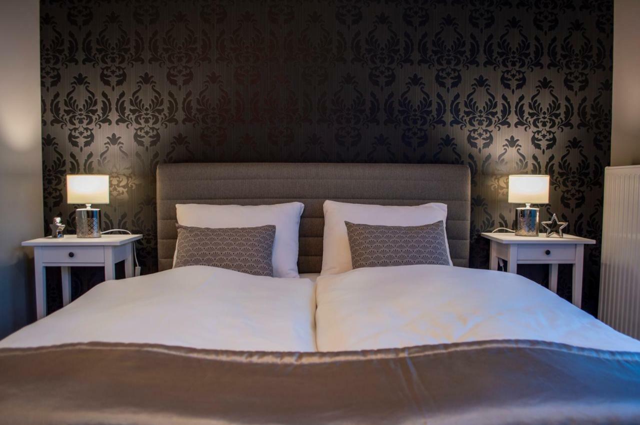 Orient Suite Sárvár Esterno foto
